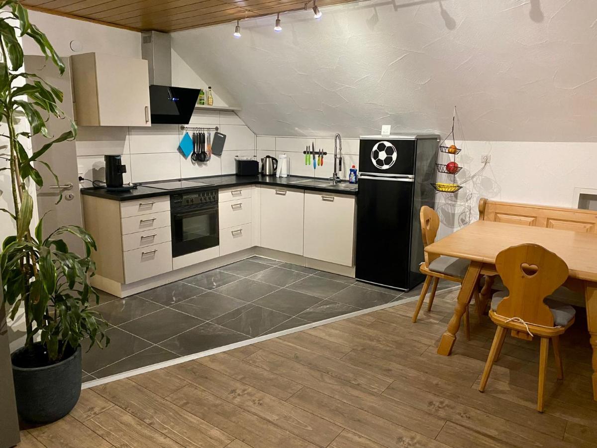 Ferienwohnung Mit Ausblick Mombris エクステリア 写真