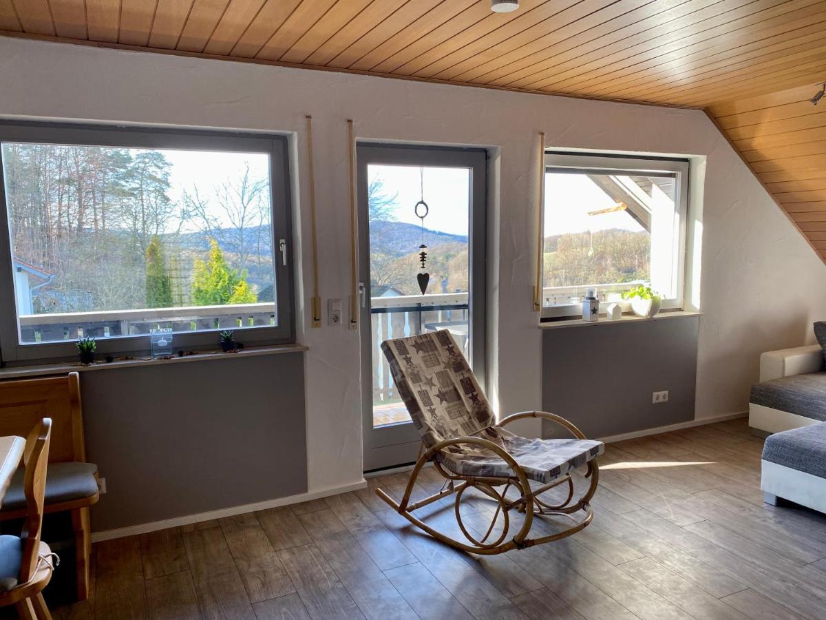 Ferienwohnung Mit Ausblick Mombris エクステリア 写真